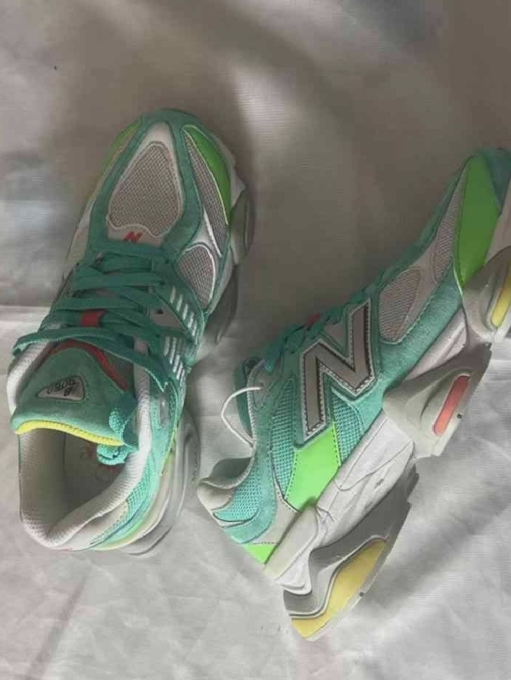 New Balance Aqua Green, White & Neon Accent Running Shoes - Picture 7 of 9